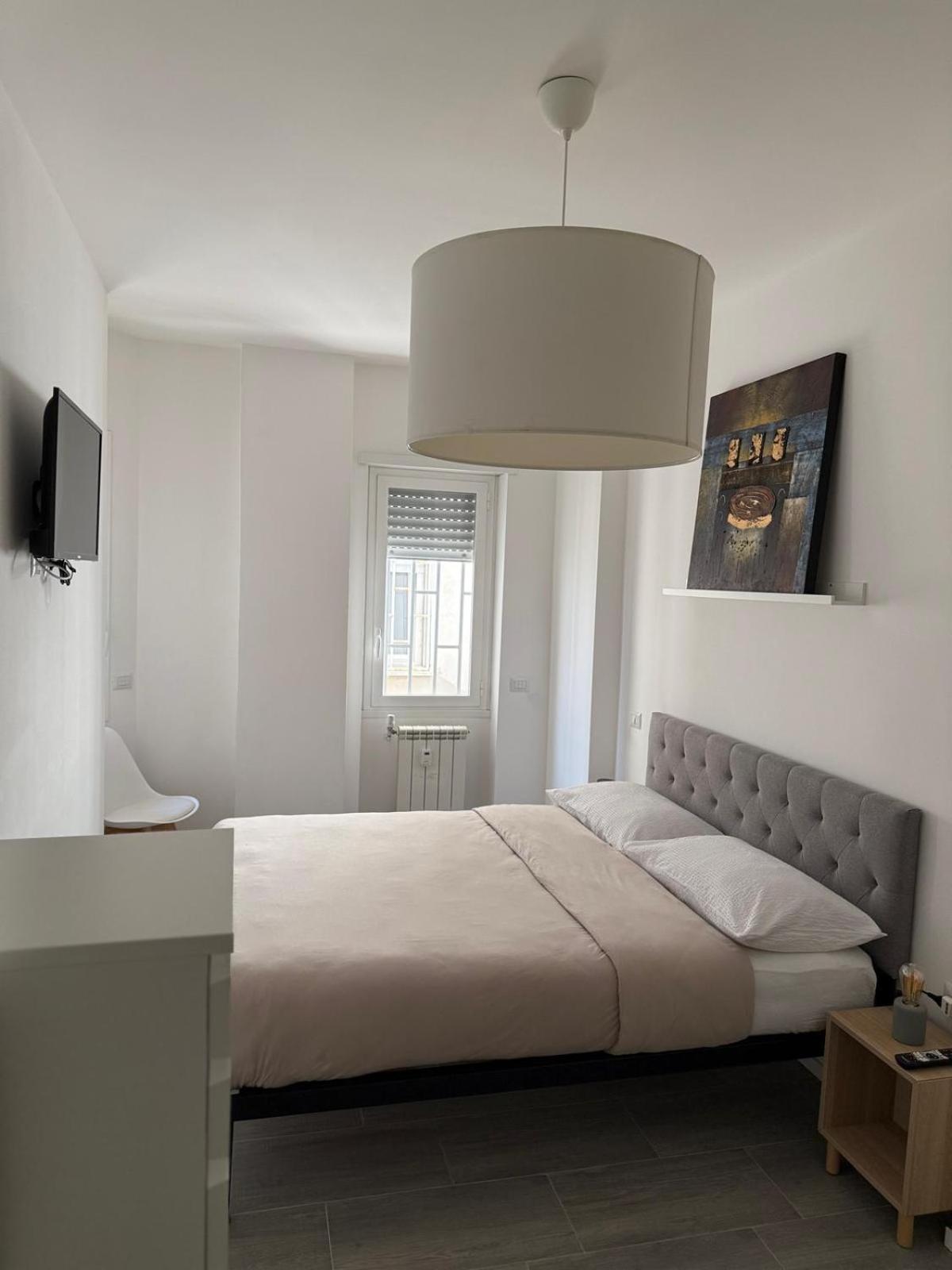Tiburtina Flam Guest House Рим Екстер'єр фото